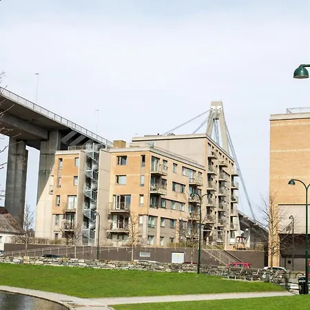 Near Nature, Sauna & Downtown *